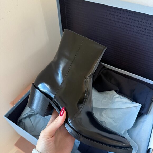 NWT Prada Ankle Boots Black Leather Side Zip Block Heels Pointed Toe Sz 36.5 - Picture 3 of 9